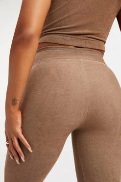 GOOD AMERICAN TERRY SLIM FLARE | PUTTY001 Leggings & Pants