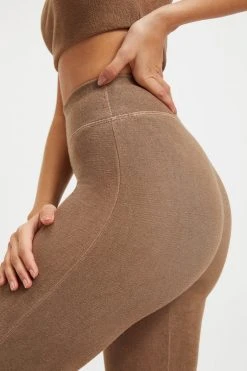 GOOD AMERICAN TERRY SLIM FLARE | PUTTY001 Leggings & Pants