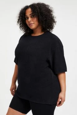 GOOD AMERICAN TERRY BOYFRIEND TEE | BLACK001