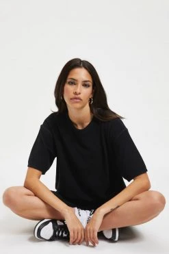 GOOD AMERICAN TERRY BOYFRIEND TEE | BLACK001