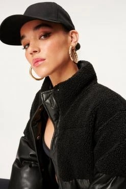 GOOD AMERICAN EMBROIDERED CAP | BLACK001