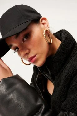 GOOD AMERICAN EMBROIDERED CAP | BLACK001