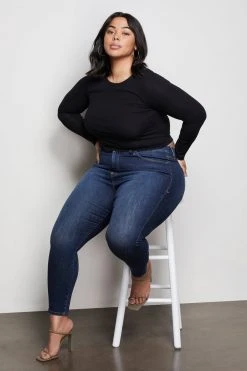 GOOD AMERICAN GOOD PETITE SKINNY | BLUE384