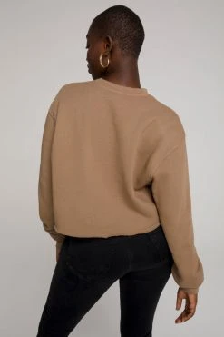 GOOD AMERICAN CROPPED & COOL SWEATSHIRT | PUTTY001
