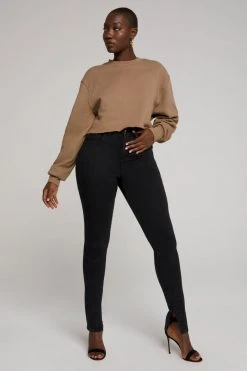 GOOD AMERICAN CROPPED & COOL SWEATSHIRT | PUTTY001