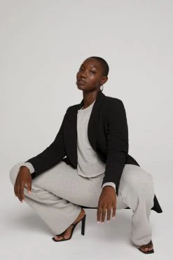 GOOD AMERICAN CROPPED & COOL SWEATSHIRT | HEATHER GREY001