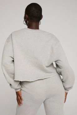 GOOD AMERICAN CROPPED & COOL SWEATSHIRT | HEATHER GREY001