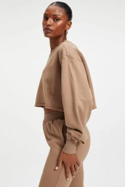 GOOD AMERICAN CROPPED & COOL SWEATSHIRT | PUTTY001