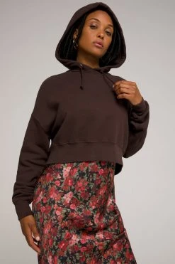 GA-SALE CROPPED & COOL HOODIE | COFFEE001 Sweats