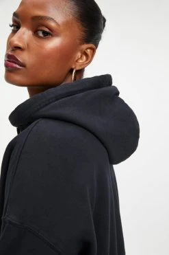 GOOD AMERICAN CROPPED & COOL HOODIE | BLACK001