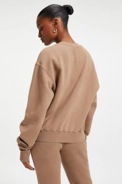 GOOD AMERICAN BOYFRIEND SWEATSHIRT | PUTTY001