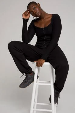 GOOD AMERICAN BOYFRIEND SWEATPANT | BLACK001 Sweats