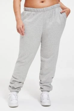 GOOD AMERICAN BOYFRIEND SWEATPANT | HEATHER GREY001 Sweats