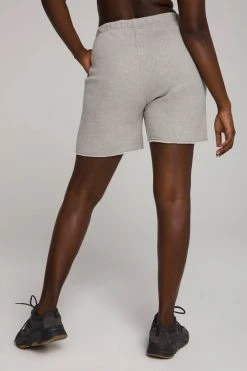 GOOD AMERICAN BOYFRIEND SWEATSHORT | HEATHER GREY001