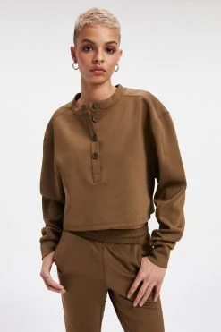 GA-SALE SCUBA CROPPED HENLEY | FOG001 Sweats