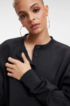 GA-SALE Sweats SCUBA CROPPED HENLEY | BLACK001