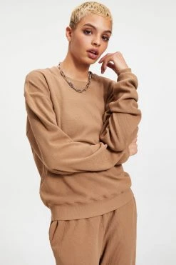 GOOD AMERICAN THERMAL BOYFRIEND SWEATSHIRT | PUTTY001