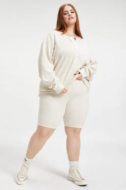 GOOD AMERICAN THERMAL BIKE SHORT | BONE001