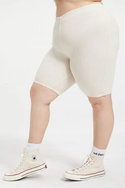 GOOD AMERICAN THERMAL BIKE SHORT | BONE001