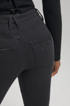 GOOD AMERICAN GOOD STRAIGHT | BLACK123