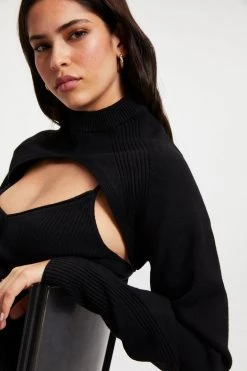 GA-SALE FOREVER SHRUG SWEATER | BLACK001