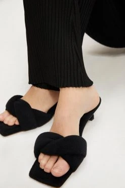 New ๐งจ GOOD AMERICAN RIBBED FLARE PANT | BLACK001 ๐ฏ 26 GOOD AMERICAN RIBBED FLARE PANT | BLACK001