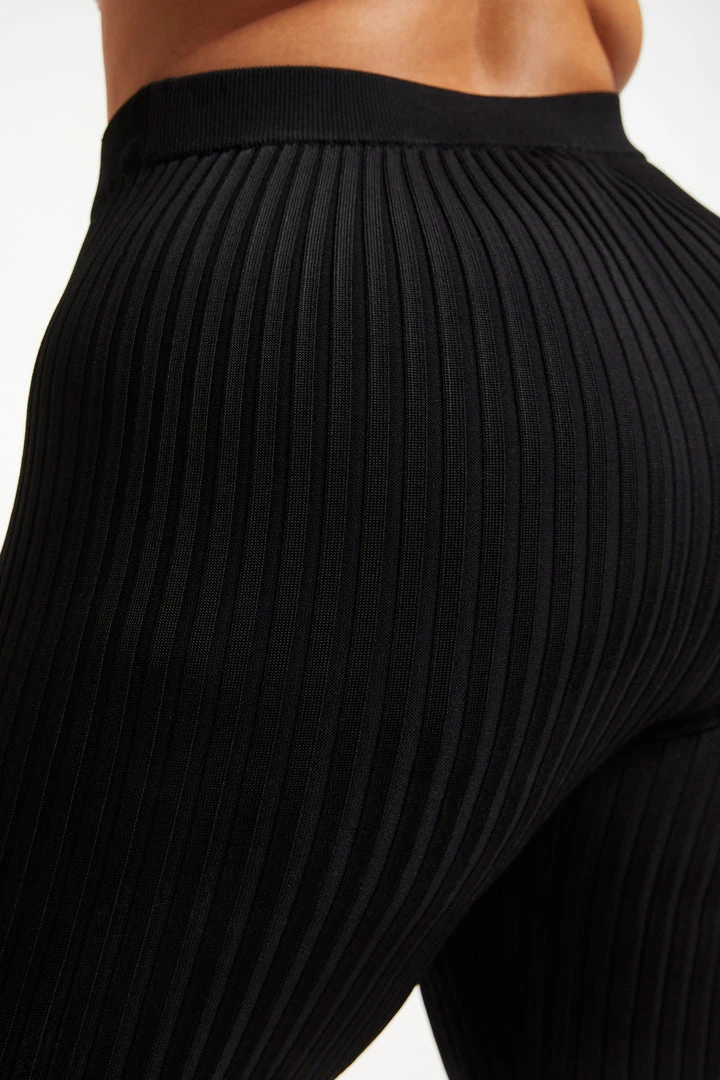 New ๐งจ GOOD AMERICAN RIBBED FLARE PANT | BLACK001 ๐ฏ 1 GOOD AMERICAN RIBBED FLARE PANT | BLACK001