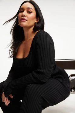 GOOD AMERICAN RIBBED SLIT BACK SWEATER TOP | BLACK001