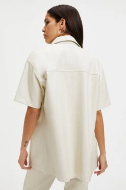 GOOD AMERICAN Tops BETTER THAN LEATHER SHORT SLEEVE SHIRT | BONE001