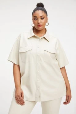 GOOD AMERICAN Tops BETTER THAN LEATHER SHORT SLEEVE SHIRT | BONE001