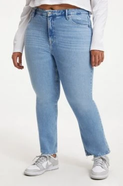 GOOD AMERICAN GOOD STRAIGHT NATURAL FRAY HEM | INDIGO126 High Waisted