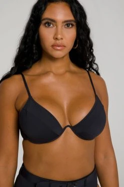 GOOD AMERICAN Bikini Tops SHOWOFF CURVE TOP | BLACK001