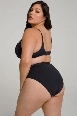 GOOD AMERICAN Bikini Tops SHOWOFF CURVE TOP | BLACK001