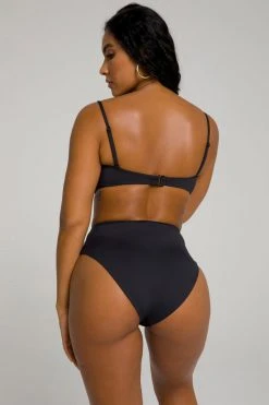 GOOD AMERICAN SEXY TWIST BANDEAU | BLACK001