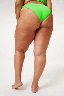 GA-SALE BETTER CHEEKY BOTTOM | CHARTREUSE003