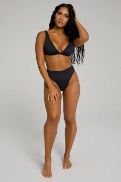 Discount 🎉 GOOD AMERICAN MATTE GOOD WAIST CHEEKY | BLACK001 🌟 26 GOOD AMERICAN MATTE GOOD WAIST CHEEKY | BLACK001