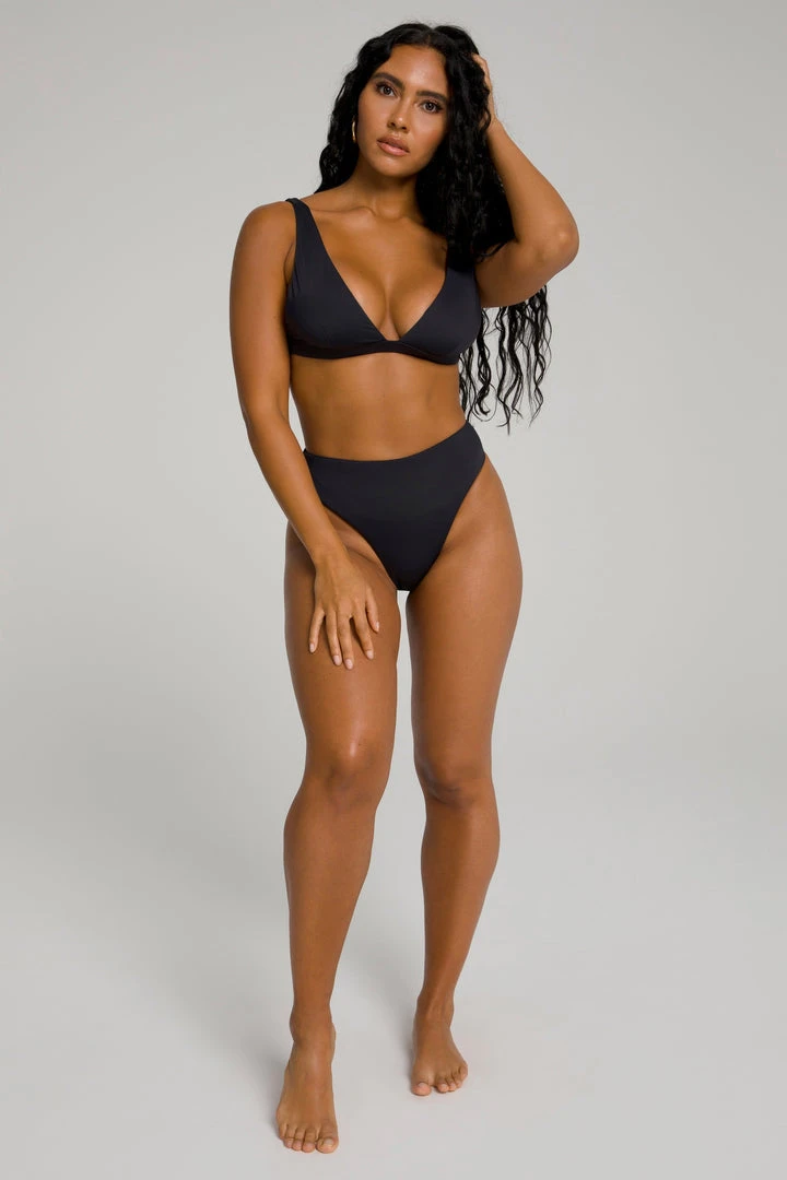 Discount 🎉 GOOD AMERICAN MATTE GOOD WAIST CHEEKY | BLACK001 🌟 6 GOOD AMERICAN MATTE GOOD WAIST CHEEKY | BLACK001