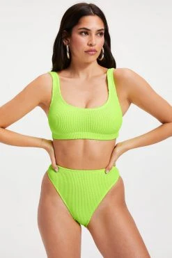 GOOD AMERICAN ALWAYS FITS SCOOP TOP | ELECTRIC LIME002