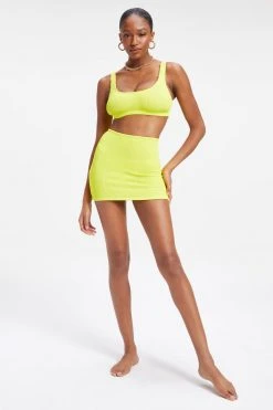 GOOD AMERICAN ALWAYS FITS SCOOP TOP | ELECTRIC YELLOW001 Bikini Tops
