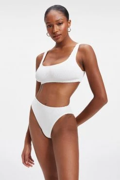 GOOD AMERICAN ALWAYS FITS SCOOP TOP | IVORY001