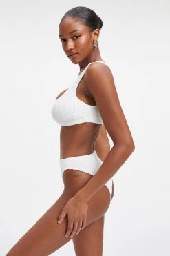 GOOD AMERICAN ALWAYS FITS SCOOP TOP | IVORY001