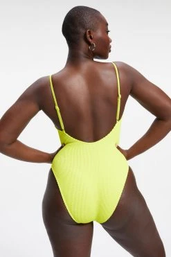 GOOD AMERICAN ALWAYS FITS ONE-PIECE | ELECTRIC YELLOW001 One-Pieces