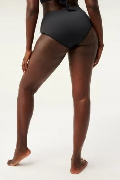 GOOD AMERICAN MATTE GOOD BOY SHORT | BLACK001