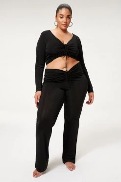 GOOD AMERICAN SHINE RUCHED FLARE | BLACK001 Cover Ups