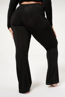 GOOD AMERICAN SHINE RUCHED FLARE | BLACK001 Cover Ups