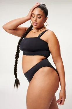 Brand new 🤩 GOOD AMERICAN Red Hot Swim CONTOUR TOP | BLACK001 💯 28 GOOD AMERICAN Red Hot Swim CONTOUR TOP | BLACK001