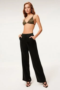 GA-SALE SATIN PERFECT FIT BOTTOM | STORMY001