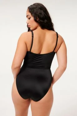 GOOD AMERICAN SHINE RUCHED ONE-PIECE | BLACK001