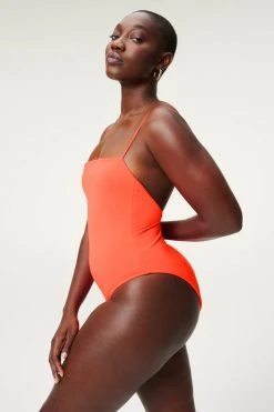 GOOD AMERICAN '90S SUIT | HOT CORAL001