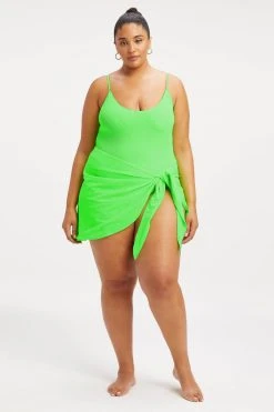 GA-SALE LEG DAZE SARONG | CHARTREUSE003